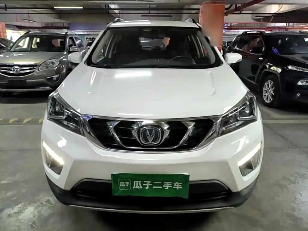 Changan CS15 2016 1.5L Manual Deluxe Edition — миниатюра 3