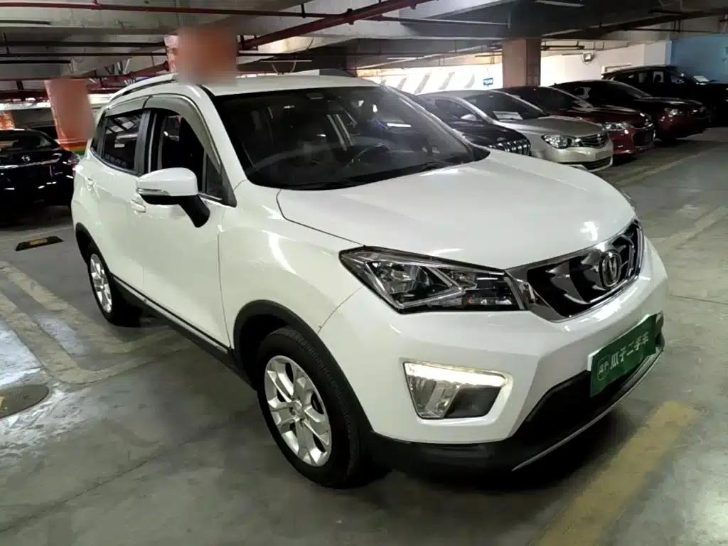 Changan CS15 2016 1.5L Manual Deluxe Edition — миниатюра 4