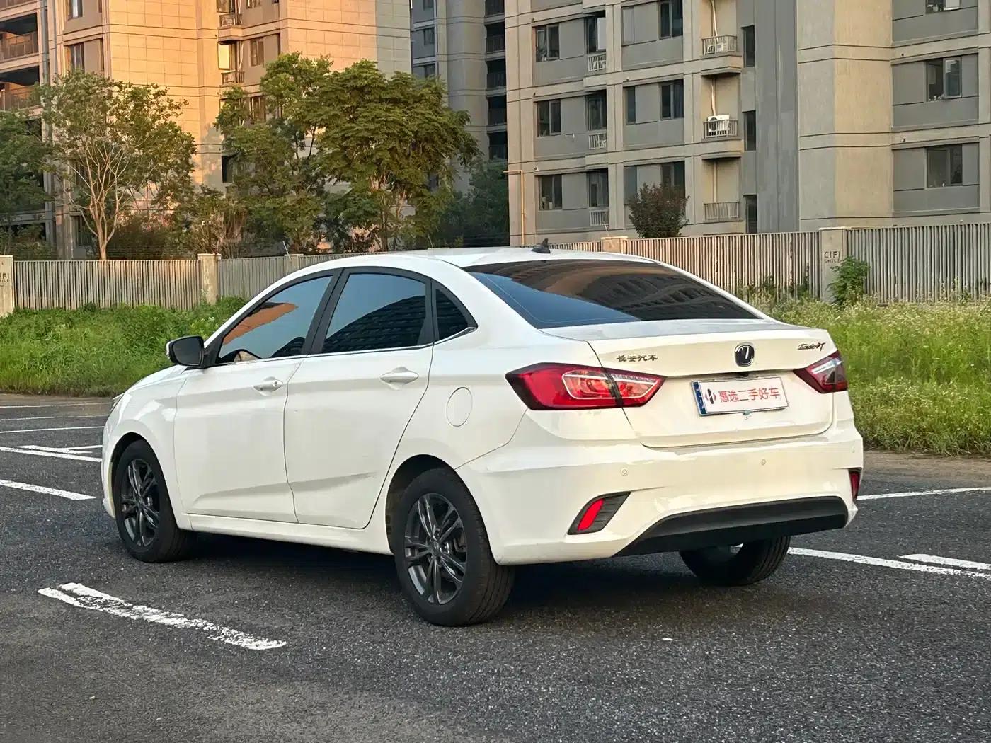 Changan Eado DT 2019 1.6L Manual Premium Edition (China VI Emission Standard) — миниатюра 4