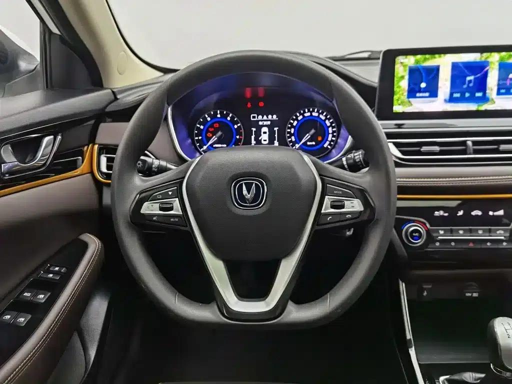 Changan Eado DT 2018 1.6L Manual Smart Edition — миниатюра 11