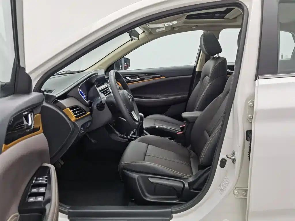 Changan Eado DT 2018 1.6L Manual Smart Edition — миниатюра 10