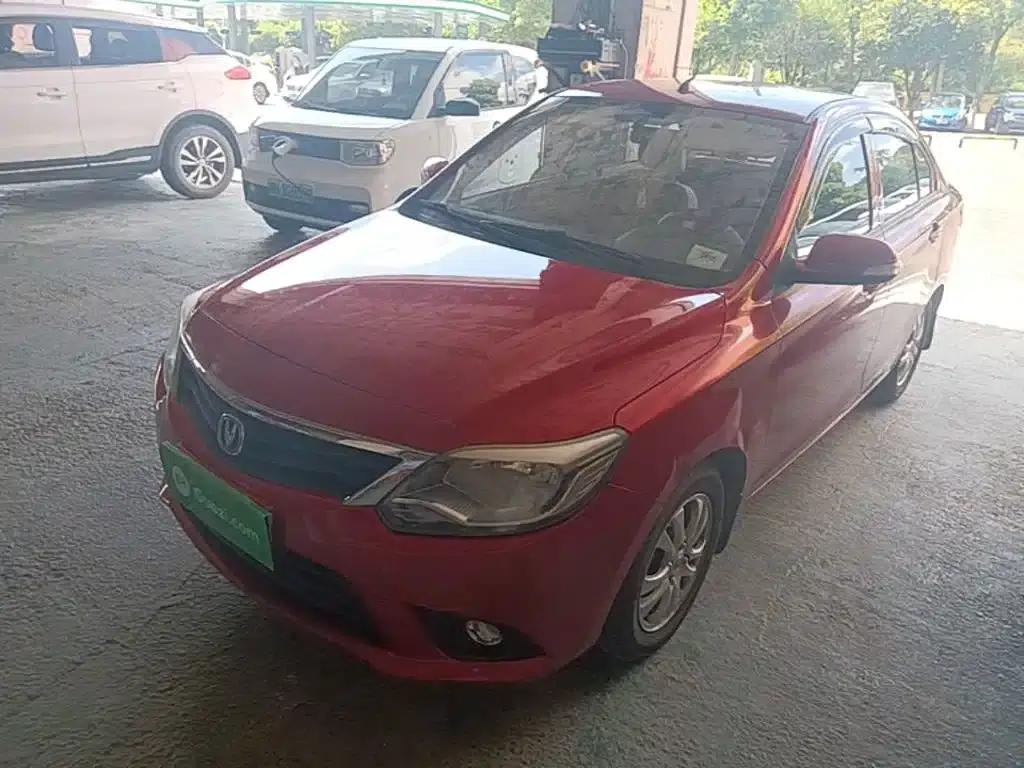 Yuexiang V3 2015 1.4L Manual Comfort Edition (National V Emission Standard) — миниатюра 1