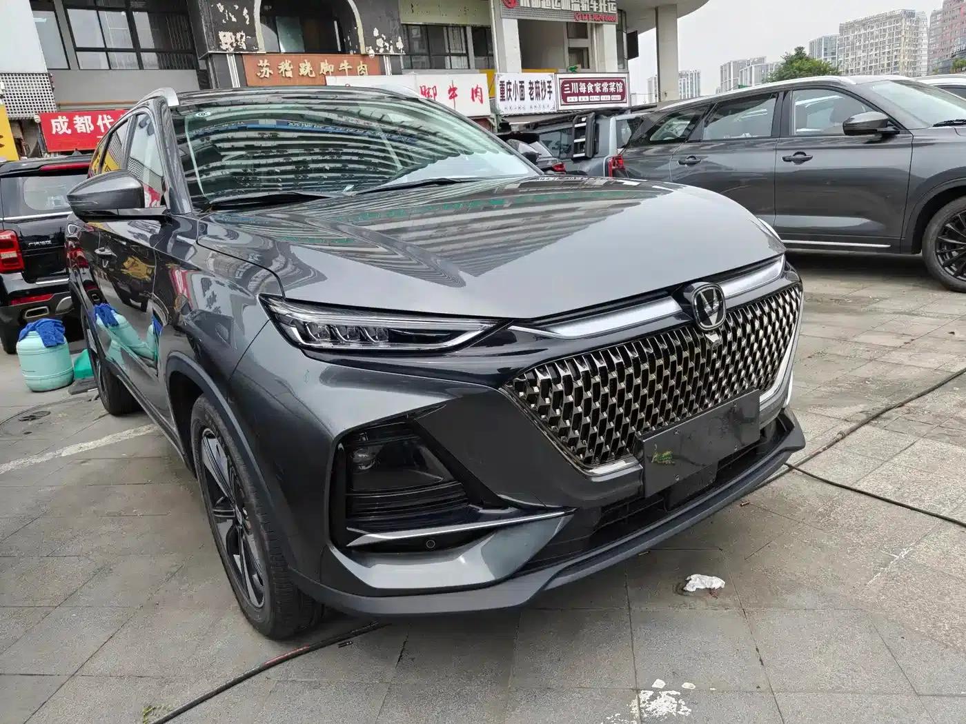 Changan X7 PLUS 2024 1.5T Automatic Premium 7-seater — миниатюра 3