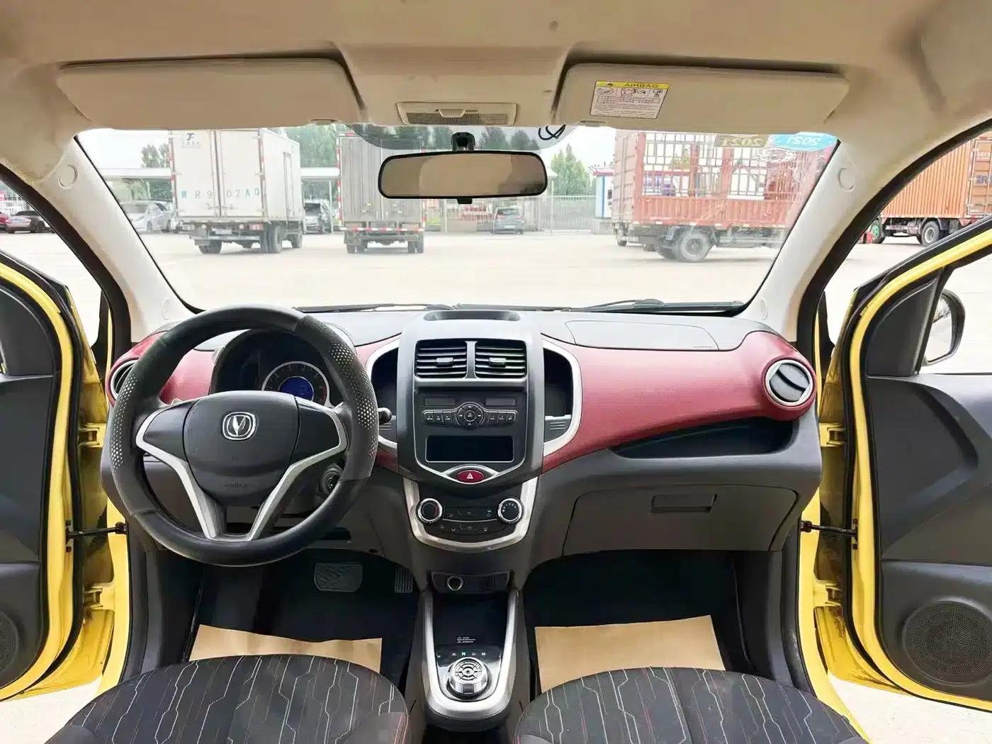 Benben 2014 1.4L IMT Luxury Edition — миниатюра 9