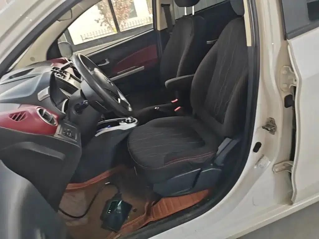 Benben 2014 1.4L IMT Premium Sunroof Model — миниатюра 15