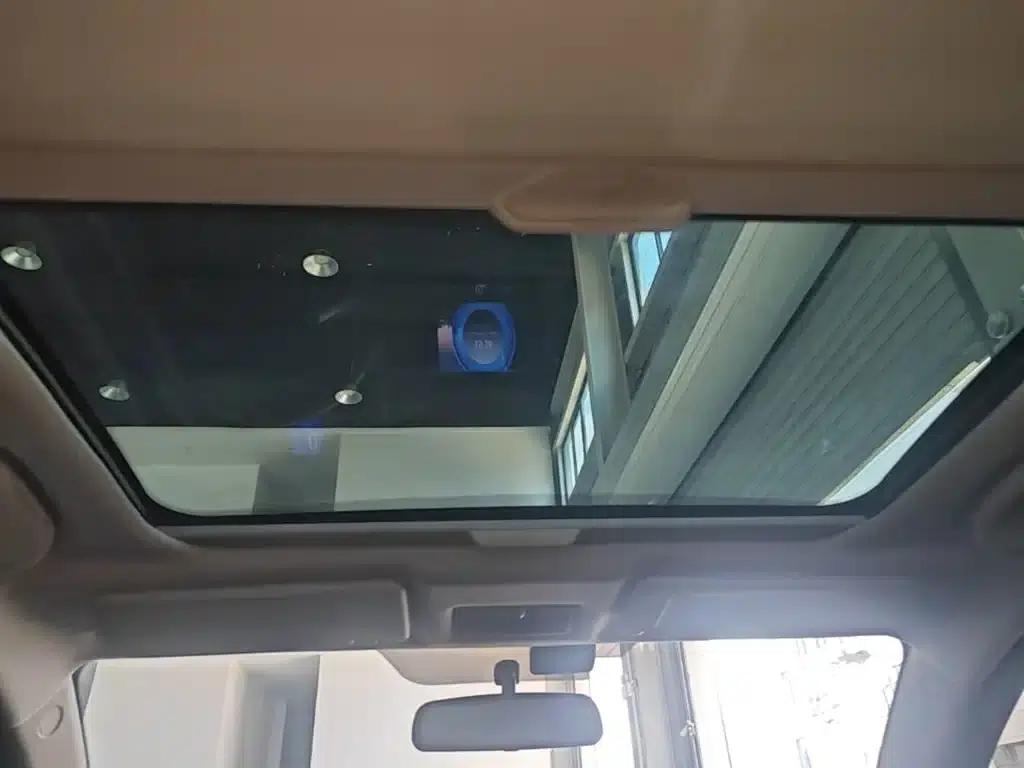 Benben 2014 1.4L IMT Premium Sunroof Model — миниатюра 18