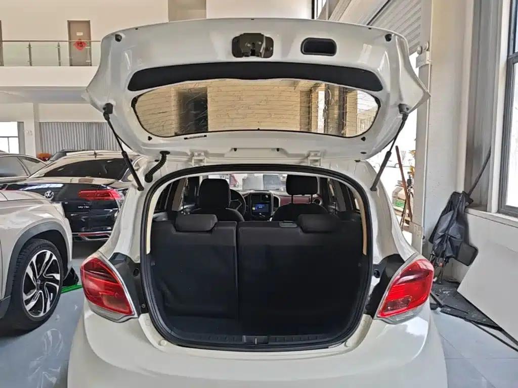 Benben 2014 1.4L IMT Premium Sunroof Model — миниатюра 19