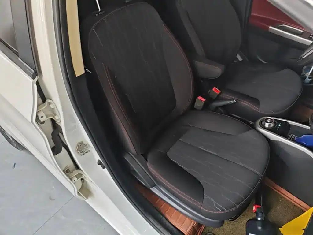 Benben 2014 1.4L IMT Premium Sunroof Model — миниатюра 25