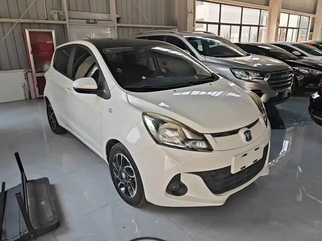 Benben 2014 1.4L IMT Premium Sunroof Model — миниатюра 4