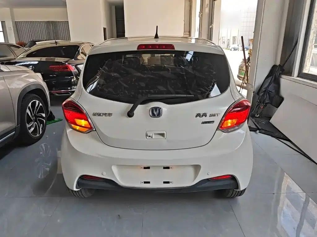 Benben 2014 1.4L IMT Premium Sunroof Model — миниатюра 6