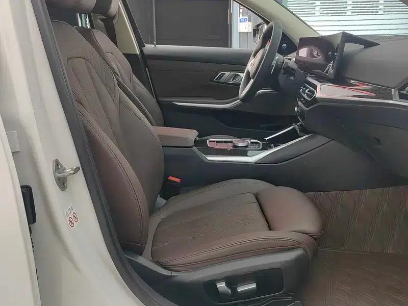 2023 BMW 3 Series 325Li M Sport Package — миниатюра 15