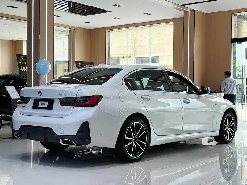 2023 BMW 3 Series 325Li xDrive M Sport Package — миниатюра 6