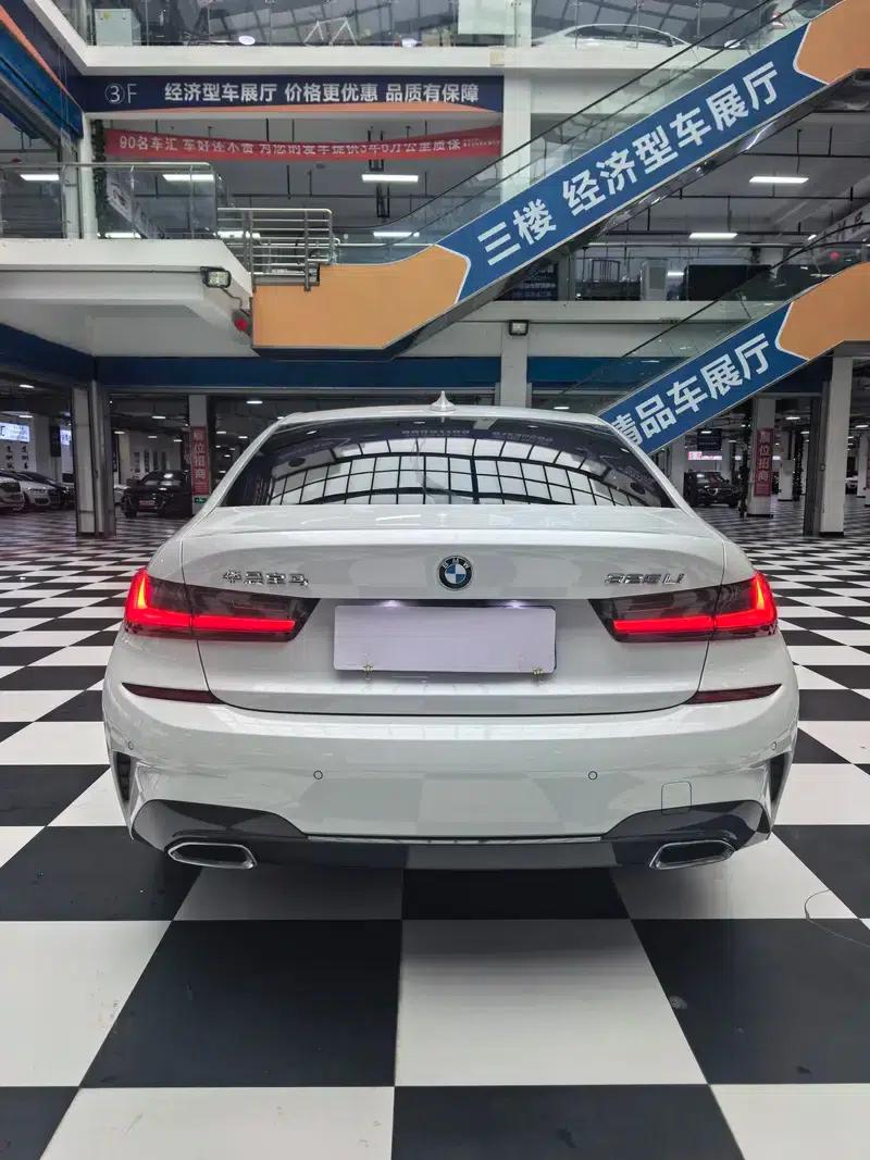 2022 BMW 3 Series Facelift 320Li M Sport Package — миниатюра 8