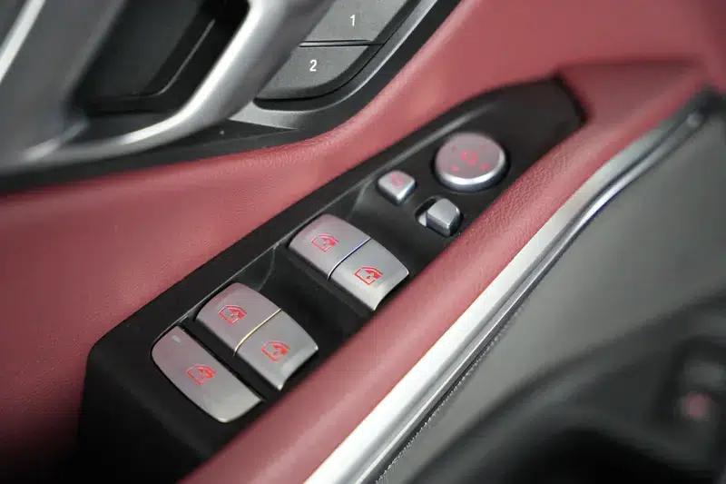 2023 BMW 3 Series 325Li M Sport Shadow Edition — миниатюра 22