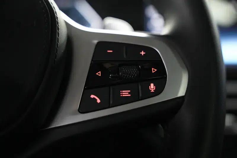 2023 BMW 3 Series 325Li M Sport Shadow Edition — миниатюра 7