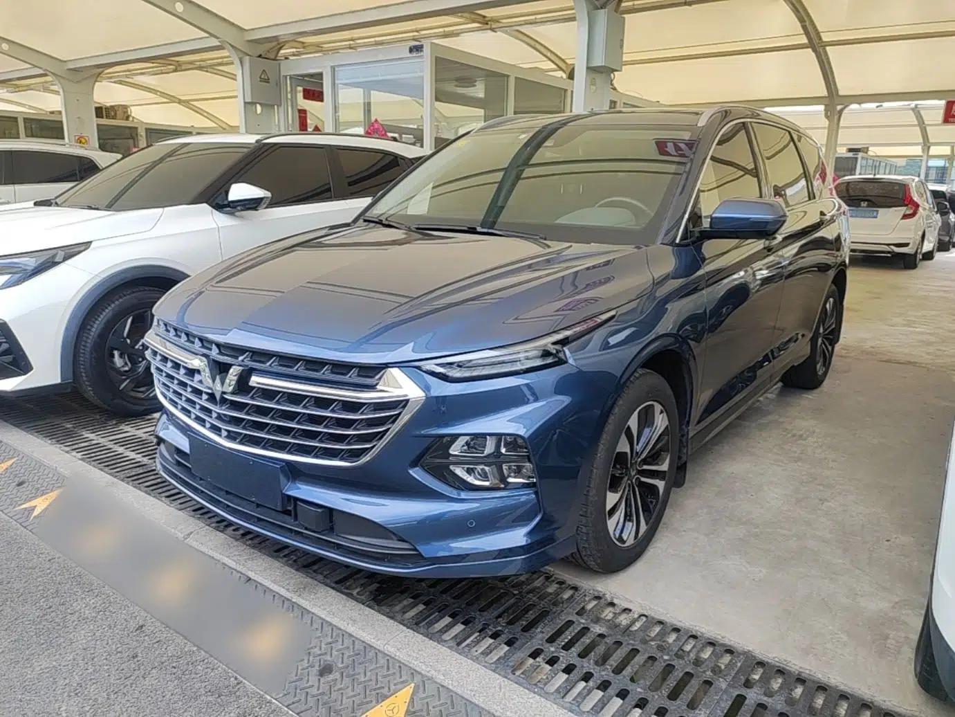 Wuling Victory 2022 Revised Version 280T 1.5T CVT Flagship Edition — миниатюра 1