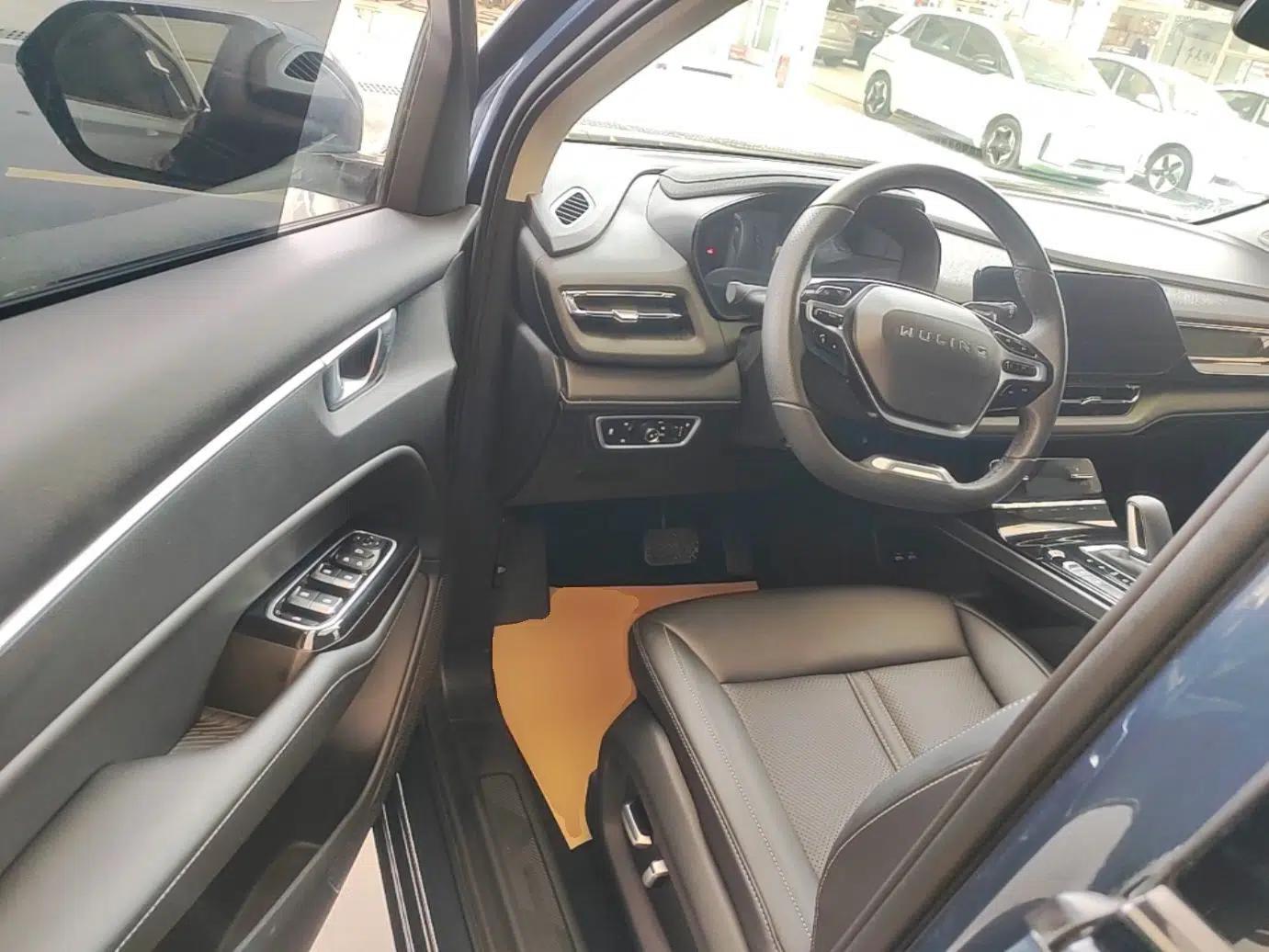 Wuling Victory 2022 Revised Version 280T 1.5T CVT Flagship Edition — миниатюра 18
