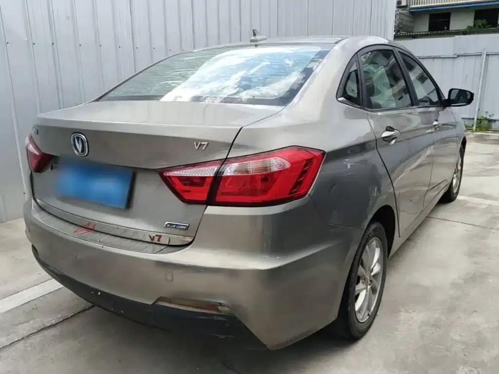 Yuexiang V7 2015 1.6L Manual Enjoyment Edition (National IV Emission Standard) — миниатюра 7