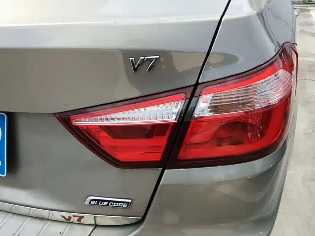 Yuexiang V7 2015 1.6L Manual Enjoyment Edition (National IV Emission Standard) — миниатюра 8