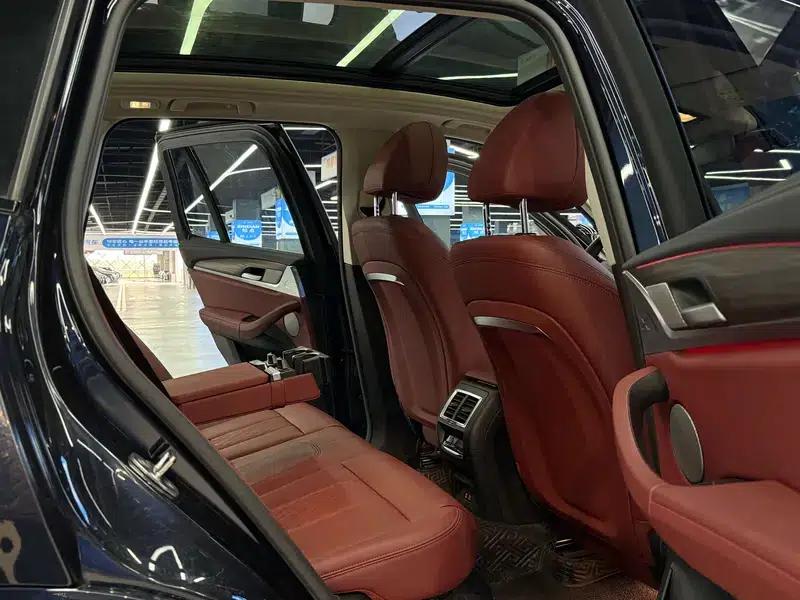 BMW X3 2022 xDrive30i Leading Edition M Sport Package — миниатюра 24