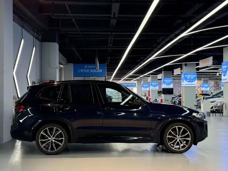 BMW X3 2022 xDrive30i Leading Edition M Sport Package — миниатюра 7