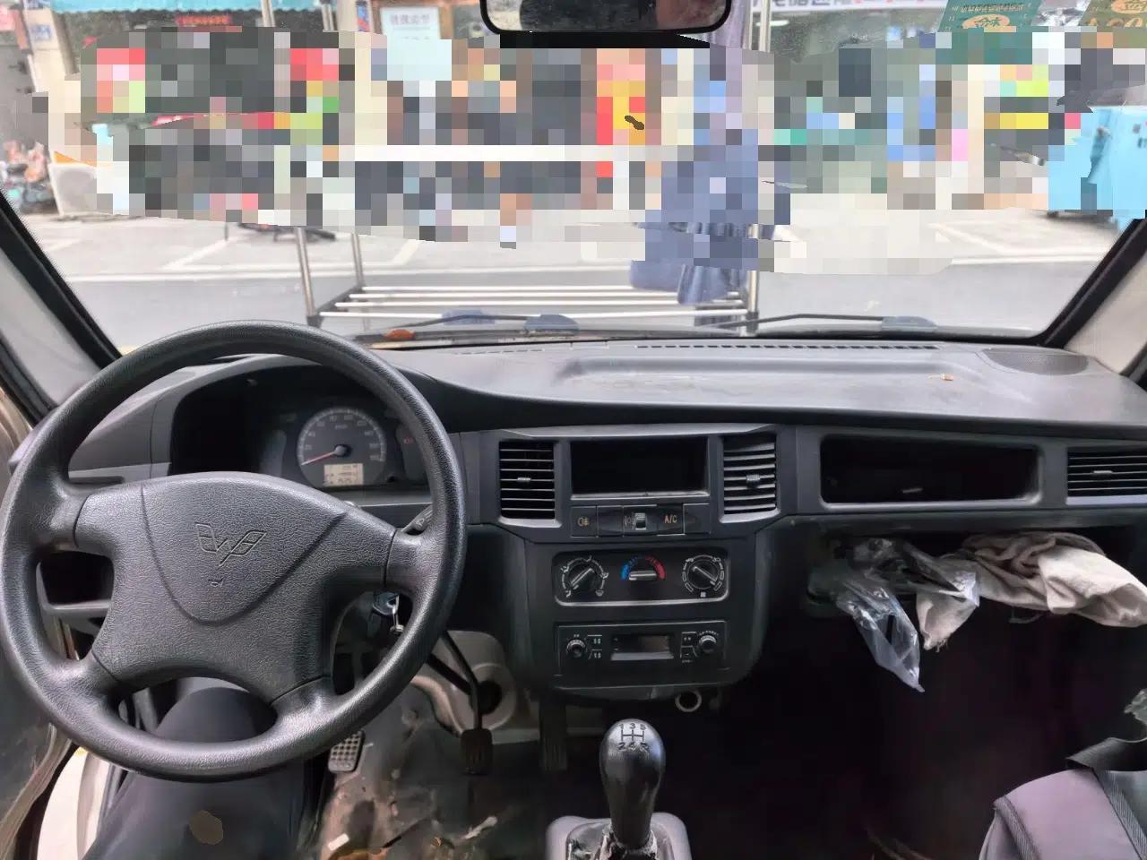 Wuling Zhiguang 2014 1.2L Extended Version LD6 — миниатюра 9