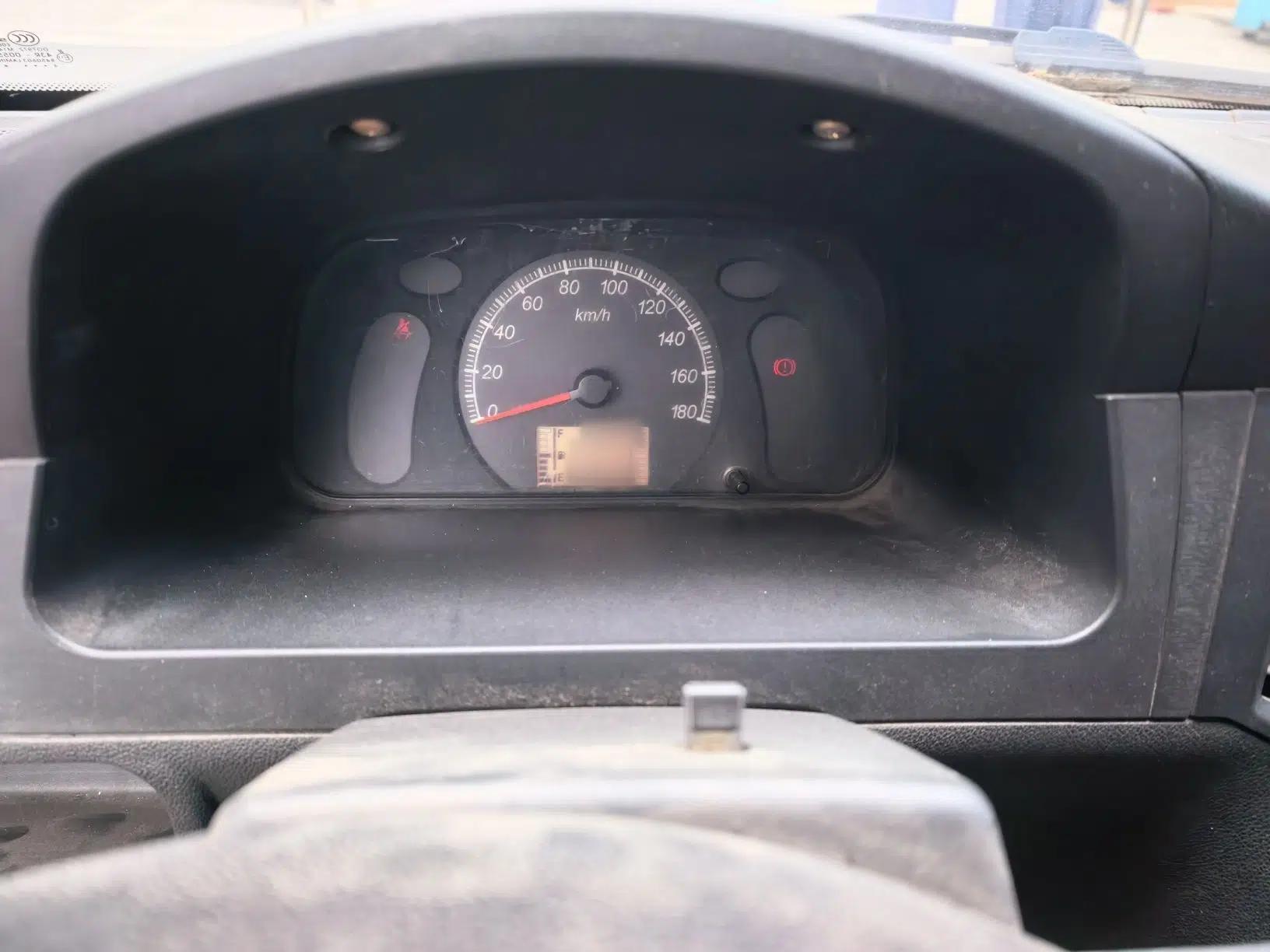 Wuling Zhiguang 2014 1.2L Extended Version LD6 — миниатюра 10