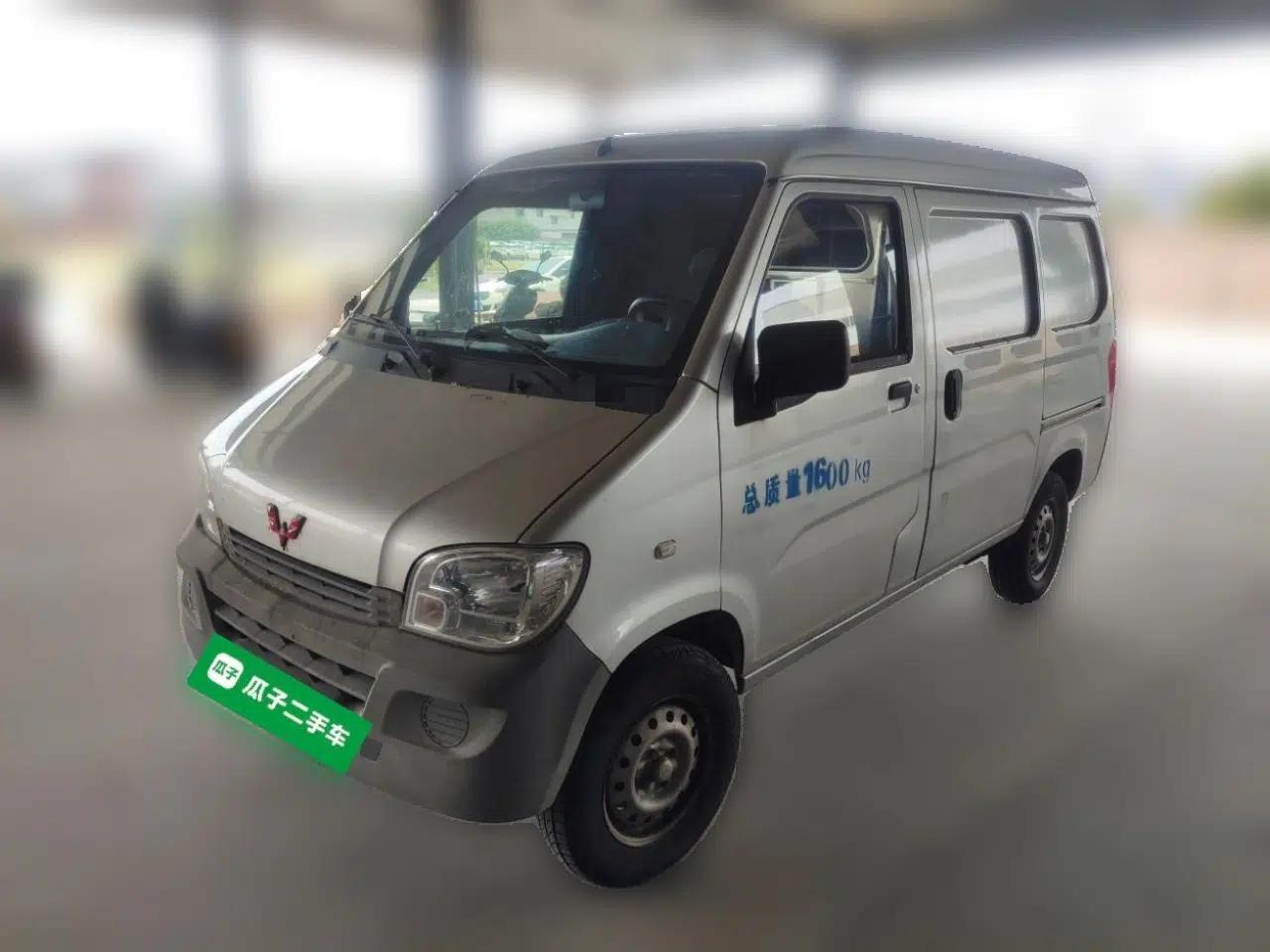 Wuling Zhiguang 2020 1.2L Van Utility Model China VI Emission Standard 2 Seats LSI — миниатюра 1