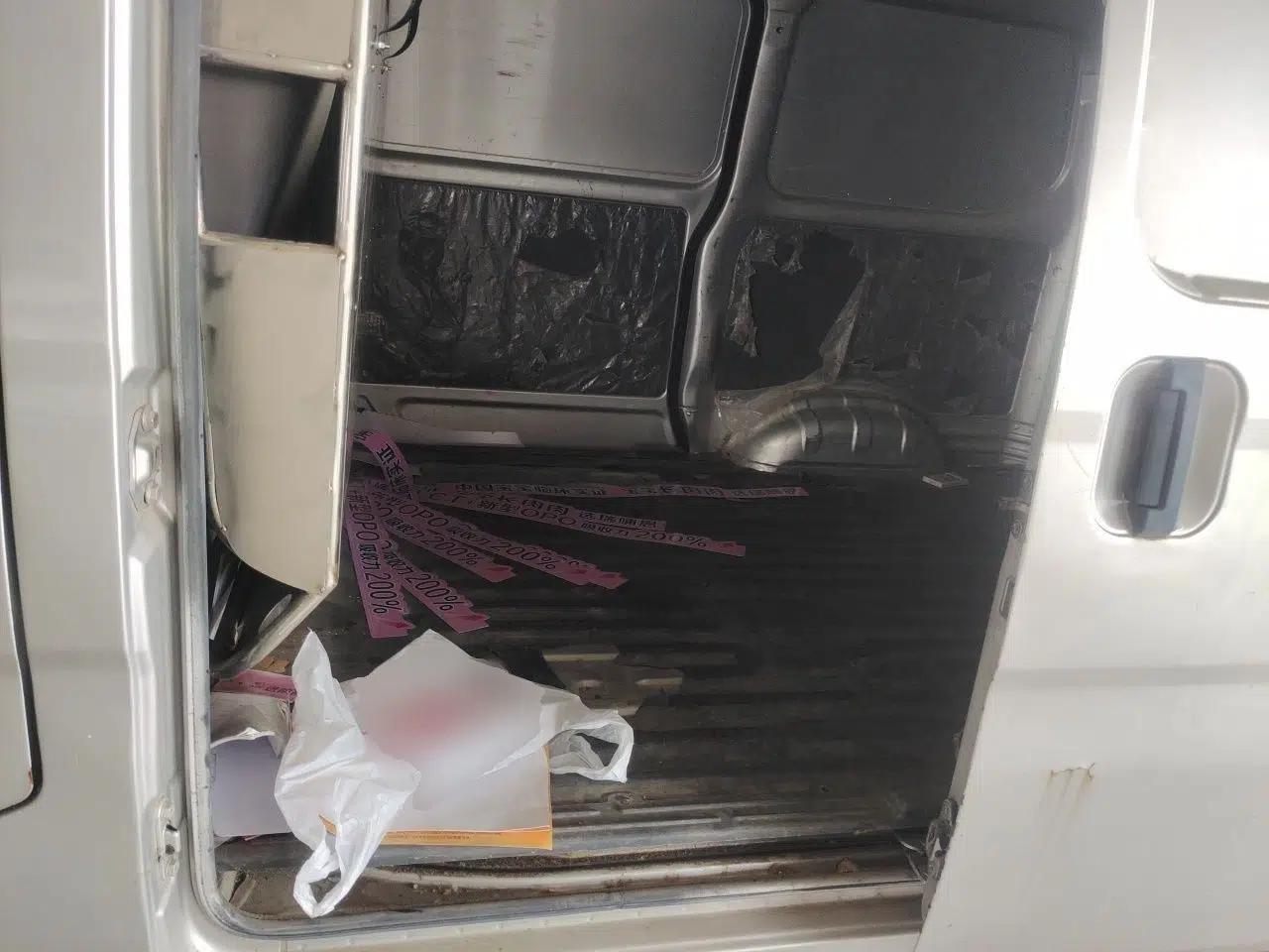 Wuling Zhiguang 2020 1.2L Van Utility Model China VI Emission Standard 2 Seats LSI — миниатюра 17