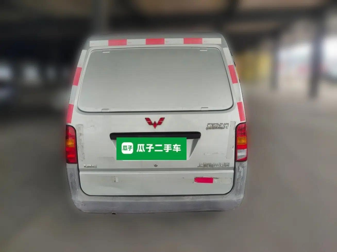 Wuling Zhiguang 2020 1.2L Van Utility Model China VI Emission Standard 2 Seats LSI — миниатюра 5