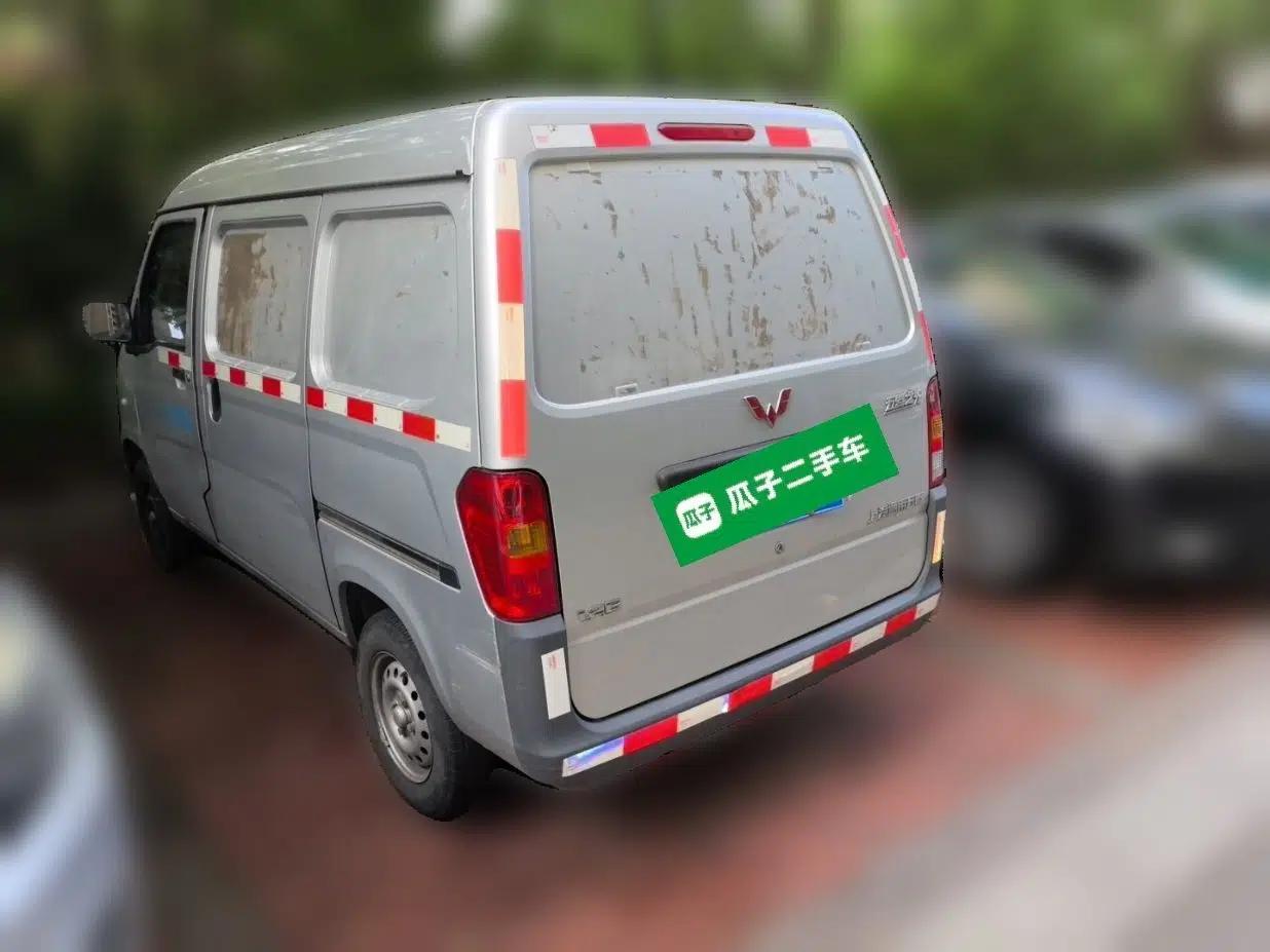 Wuling Zhiguang 2020 1.2L Van Utility Model China VI Emission Standard 2 Seats LSI — миниатюра 4