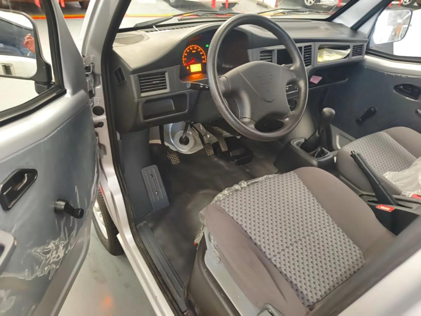 Wuling Zhiguang 2023 1.5L Practical Version 5/7 Seats — миниатюра 23