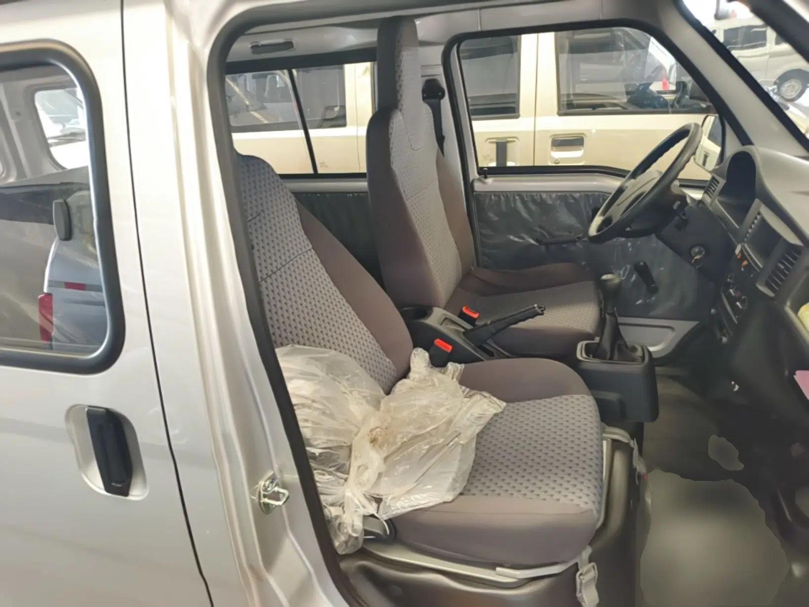Wuling Zhiguang 2023 1.5L Practical Version 5/7 Seats — миниатюра 24