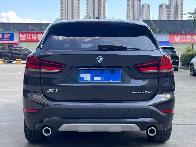 BMW X1 2022 sDrive20Li Premium — миниатюра 6