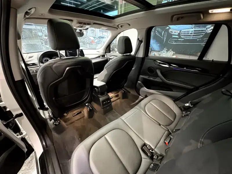 BMW X1 2020 sDrive25Li Leading Edition — миниатюра 9