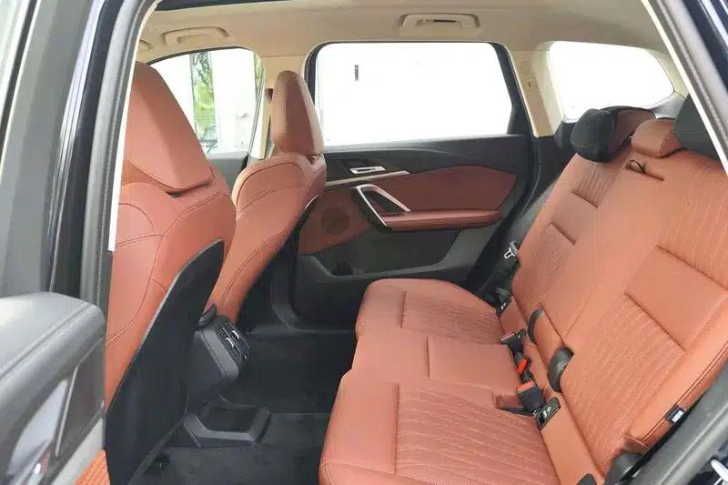 BMW X1 2025 sDrive25Li M Sport Package — миниатюра 13