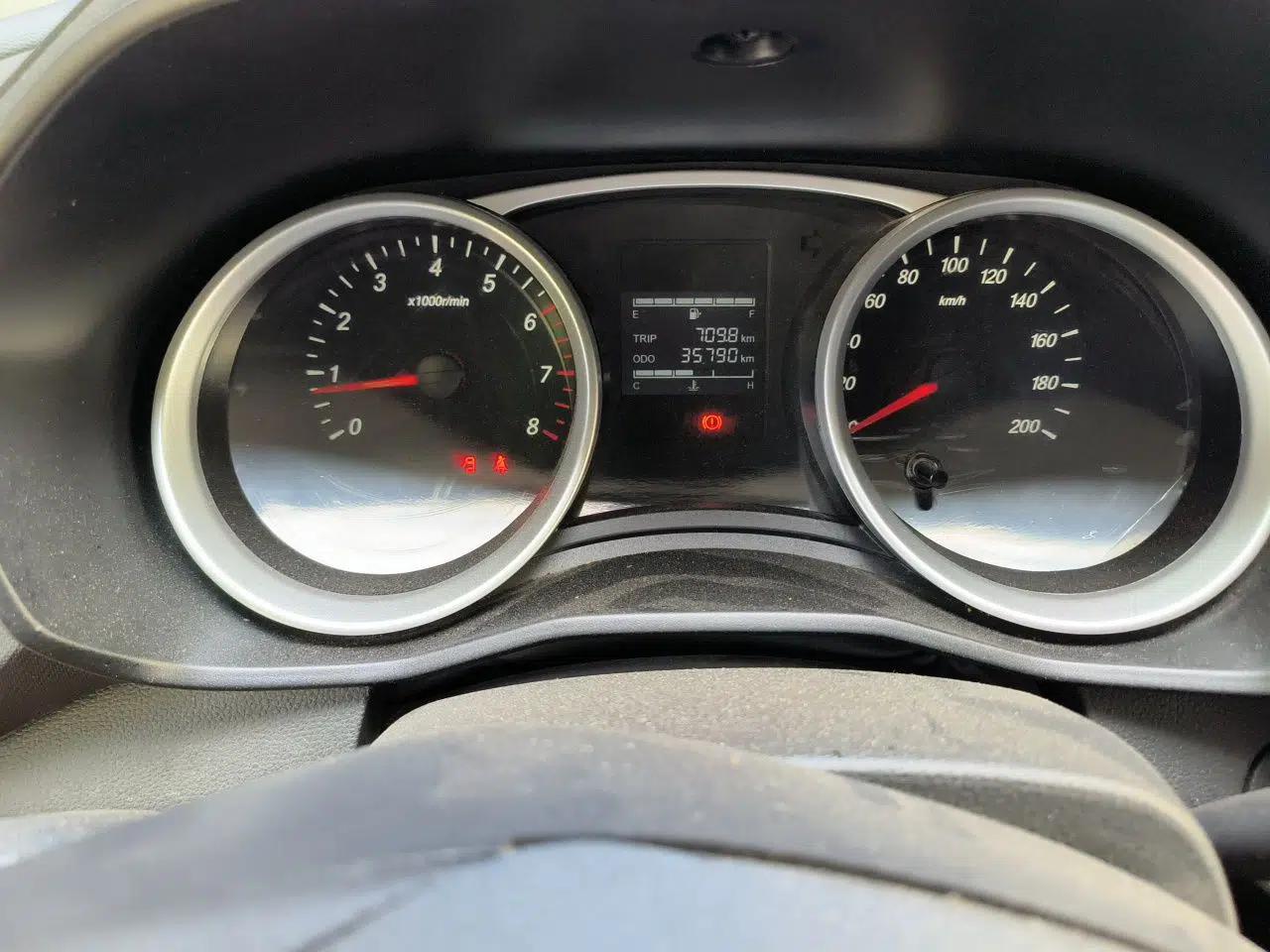 Wuling Hongguang S3 2019 1.5L Manual Standard Version China VI Standard — миниатюра 12