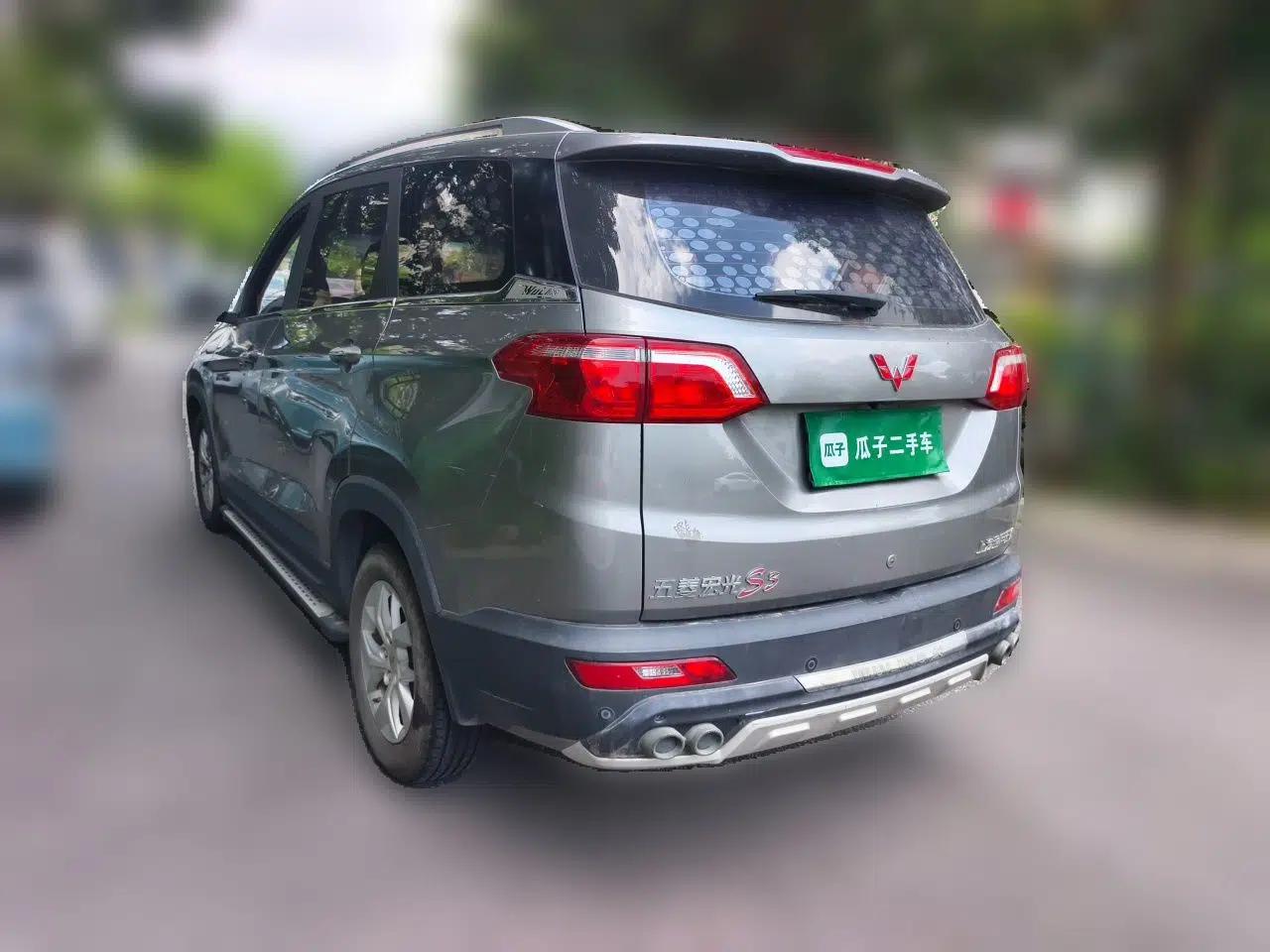 Wuling Hongguang S3 2018 1.5L Manual Luxury Model China V Standard — миниатюра 4