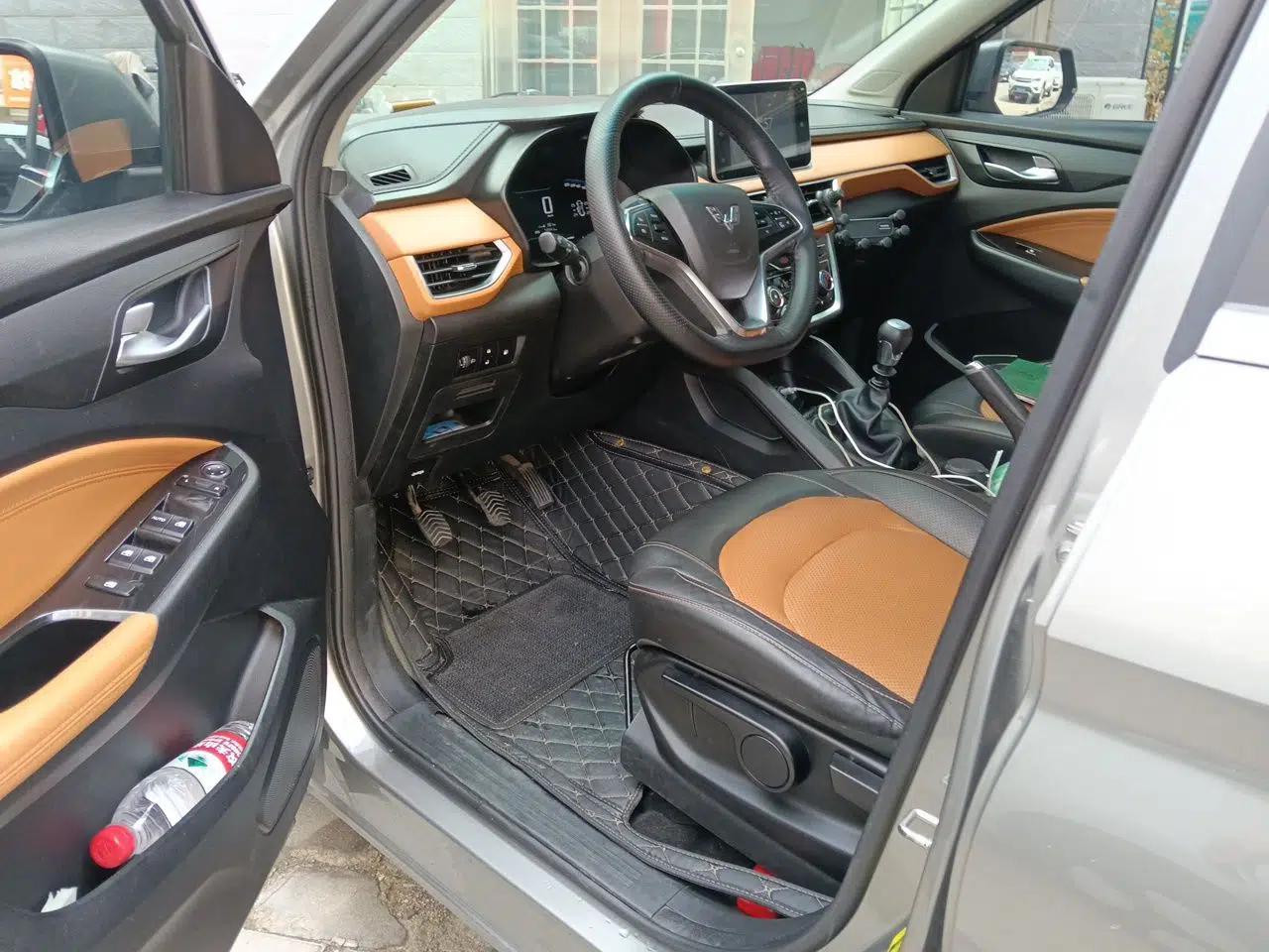 Wuling Hongguang S3 2018 1.5T Manual Luxury Model China V Standard — миниатюра 16