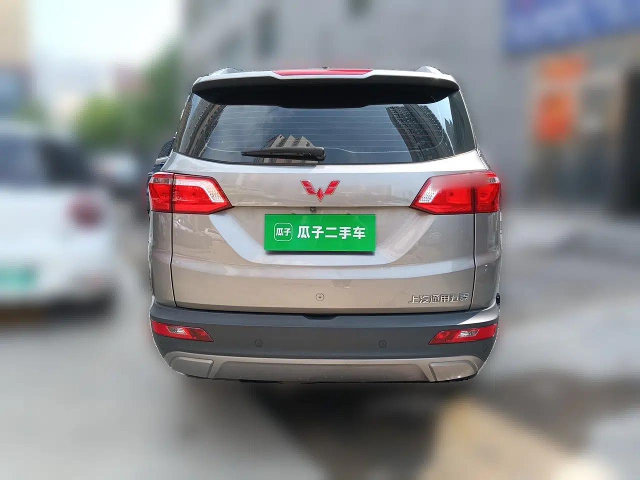 Wuling Hongguang S3 2018 1.5T Manual Luxury Model China V Standard — миниатюра 5
