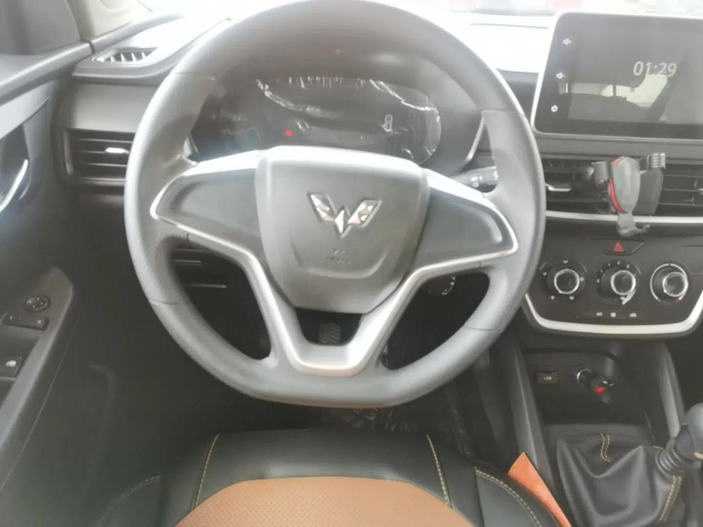 Wuling Hongguang S3 2019 1.5L Manual Comfort Model China VI Standard — миниатюра 13
