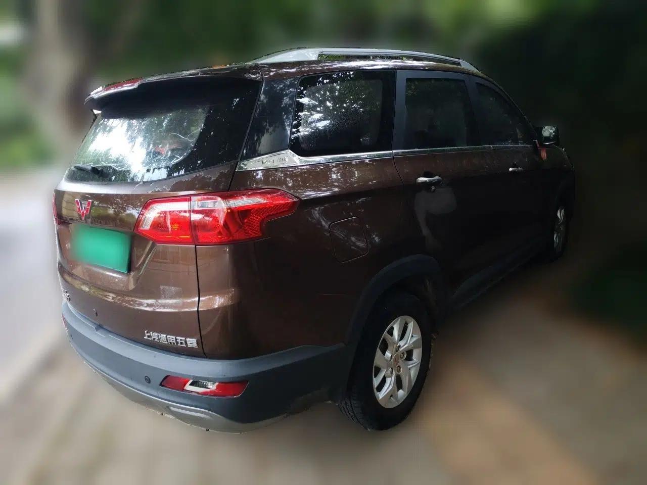 Wuling Hongguang S3 2019 1.5L Manual Luxury Model China VI Standard — миниатюра 6