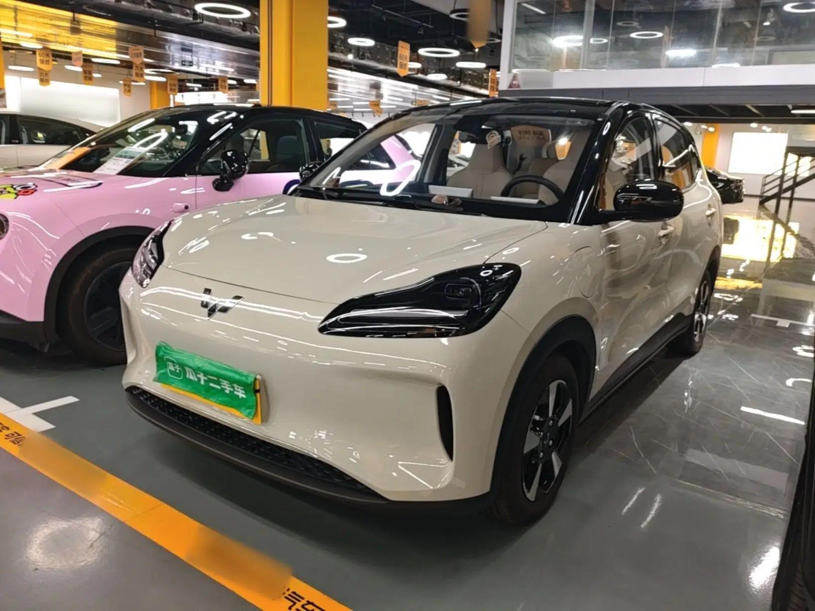 Wuling Bingo PLUS 2024 401 km Range 5-Seater Version — миниатюра 1