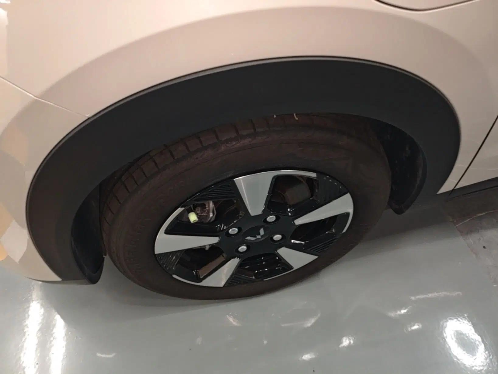 Wuling Bingo PLUS 2024 401 km Range 5-Seater Version — миниатюра 10