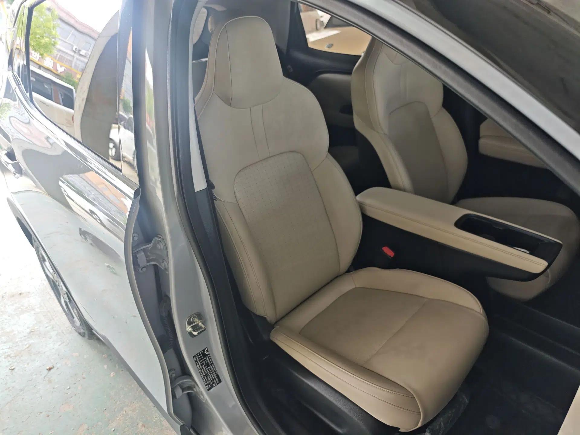 Wuling Bingo PLUS 2024 401 km Range 5-Seater Version — миниатюра 24