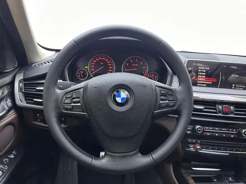 BMW X5 (Imported) 2015 xDrive28i — миниатюра 16