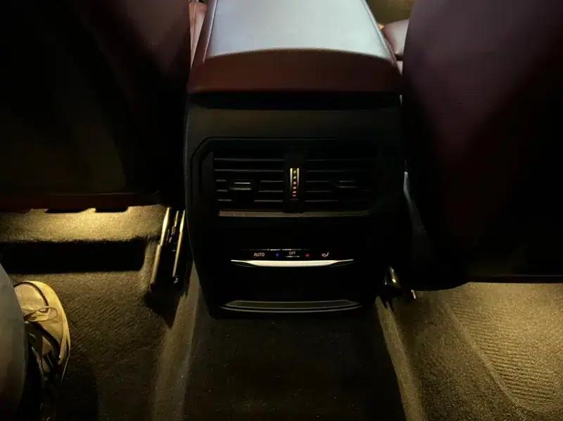 2022 BMW 4 Series 430i M Sport Shadow Edition — миниатюра 11