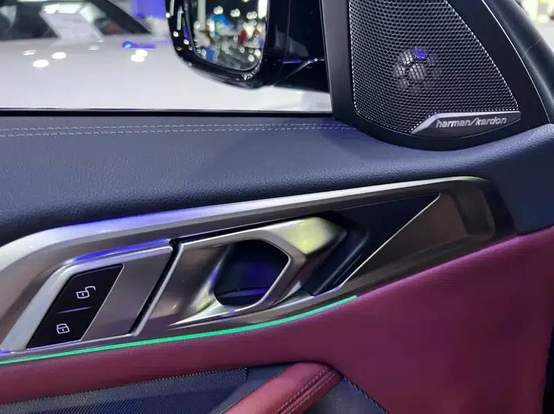 2022 BMW 4 Series 430i M Sport Shadow Edition — миниатюра 8