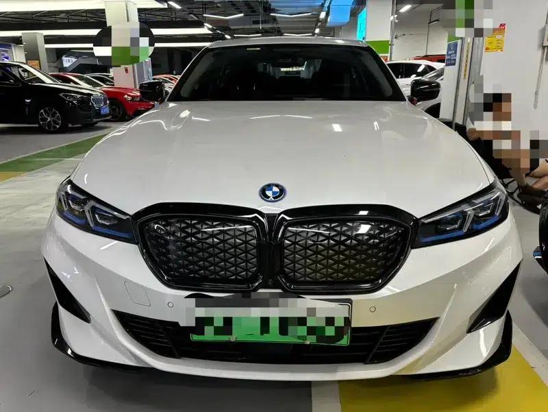 BMW i3 2025 eDrive40L Shadow Edition — миниатюра 2