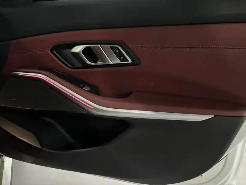 BMW i3 2025 eDrive40L Shadow Edition — миниатюра 9